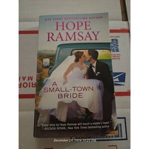 A small-town bride by Hope Ramsay grand central publishing books isbn 9781455564